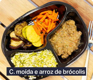 Carne moída com brócolis